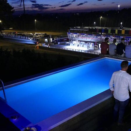 Gt Lounge Villa Heusden-Zolder Екстериор снимка