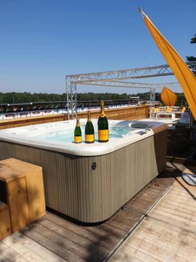 Gt Lounge Villa Heusden-Zolder Екстериор снимка