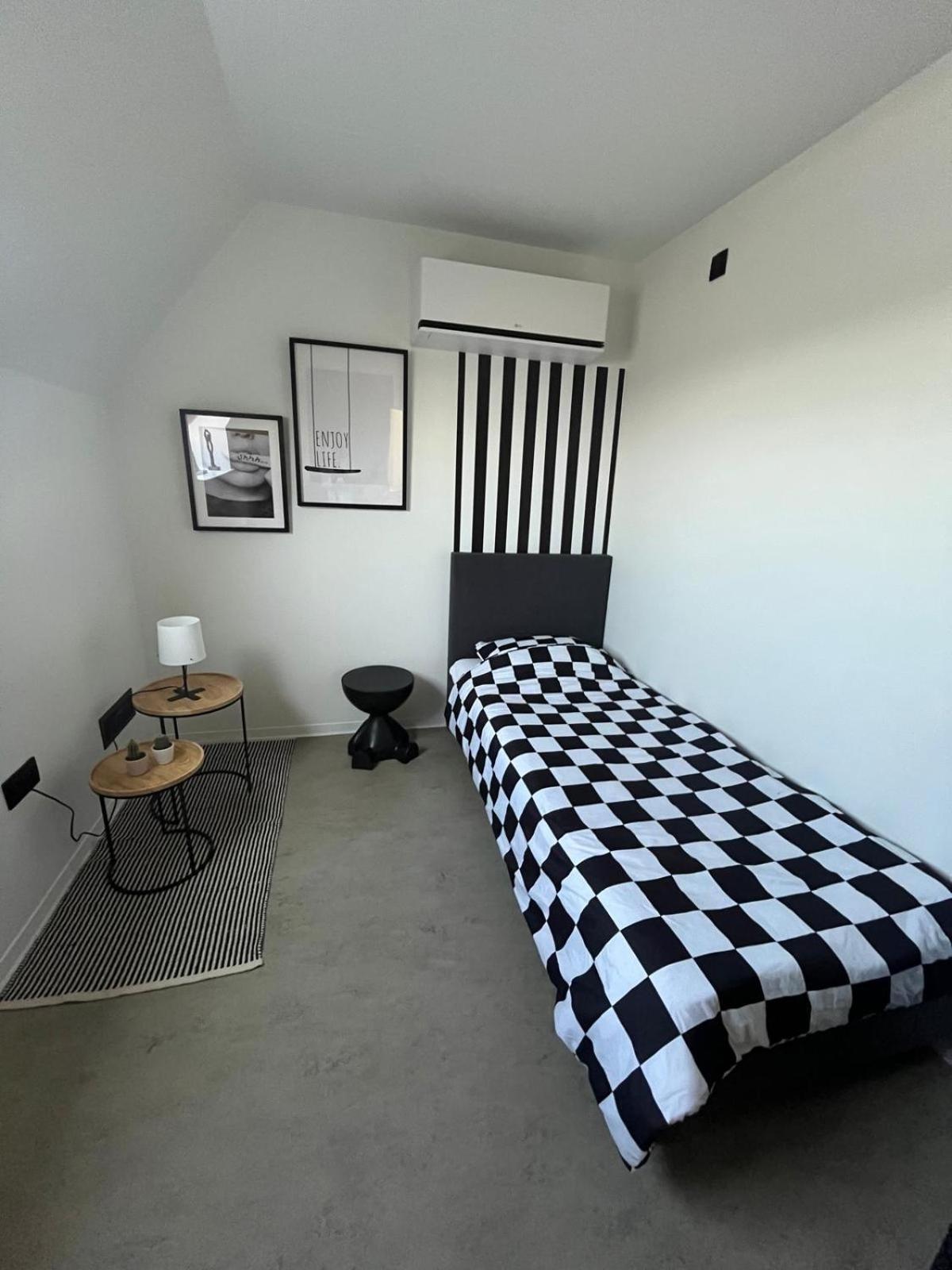 Gt Lounge Villa Heusden-Zolder Екстериор снимка