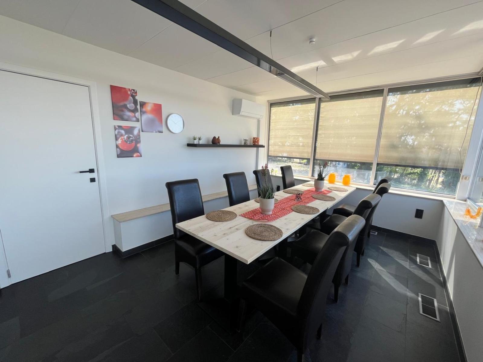 Gt Lounge Villa Heusden-Zolder Екстериор снимка
