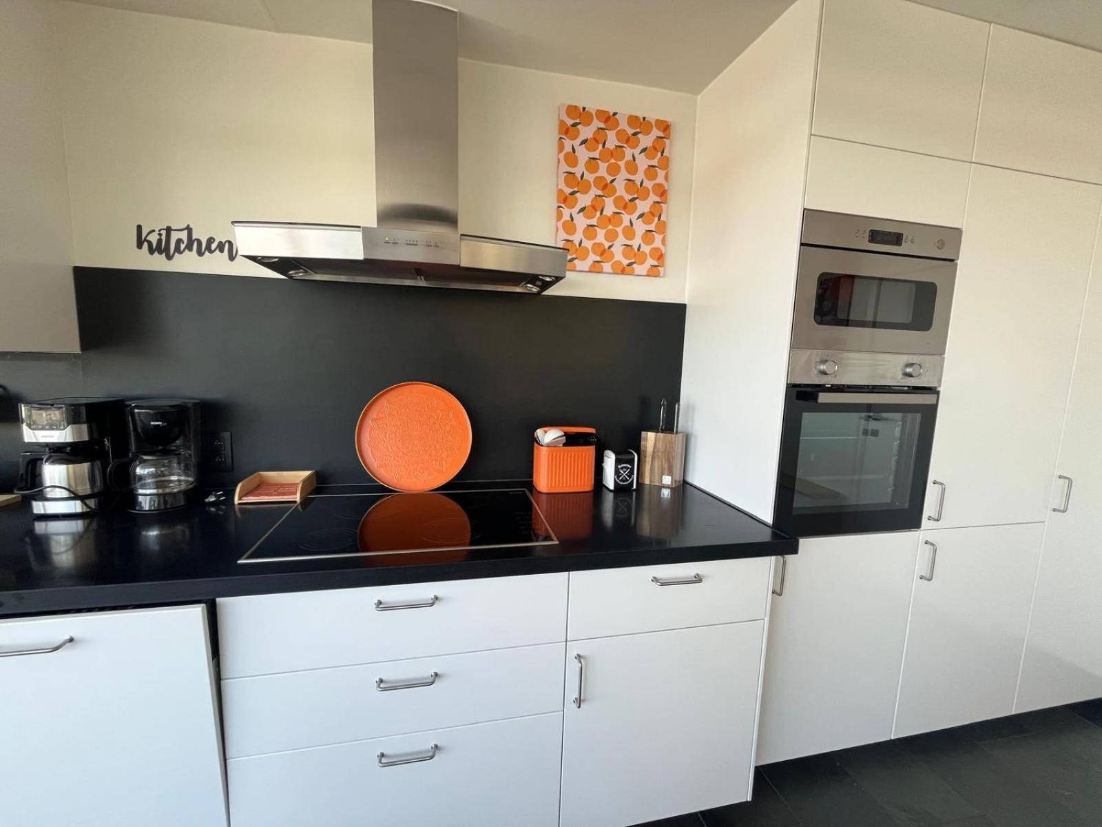Gt Lounge Villa Heusden-Zolder Екстериор снимка